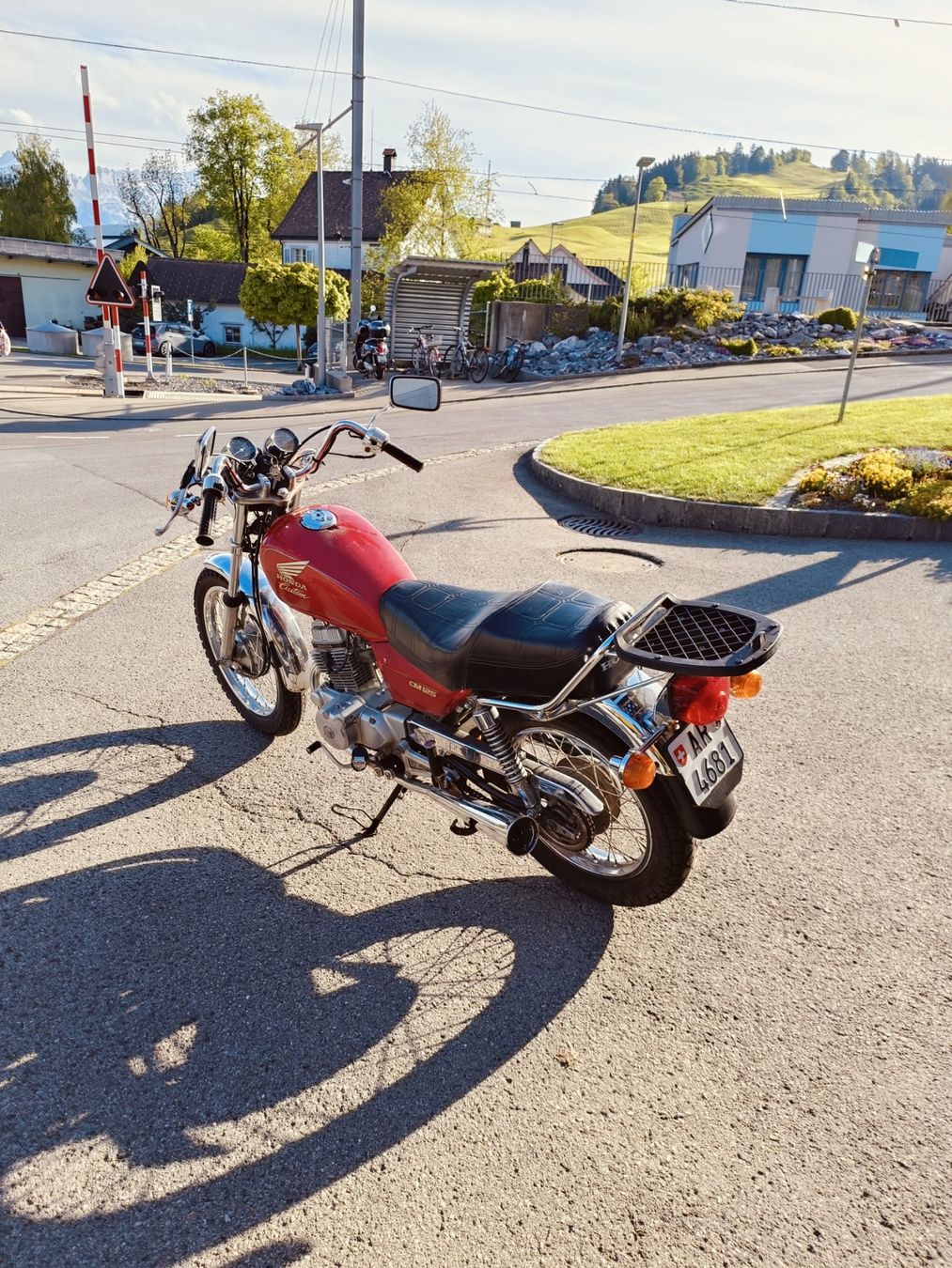 Honda Chopper: Honda Cm 125 Motorrad Chopper – Usato da Gais venduto da DjangoBaru 3