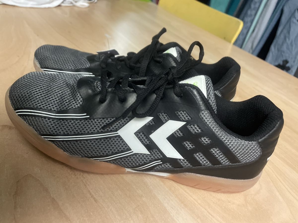 Hummel Scarpe per ragazzi: Hummel Hallenschuhe Gr.40 – Usato da Obergerlafingen venduto da cabo4