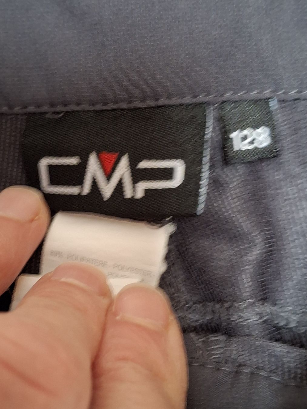 CMP Pantaloni: CMP Zip off Wanderhose Grösse 128 – Usato da Wilderswil venduto da janabe 2