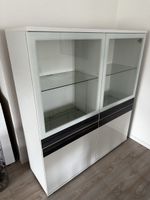 Vitrinenschrank weiss-glanz mit Glastüren, modern, schick 55