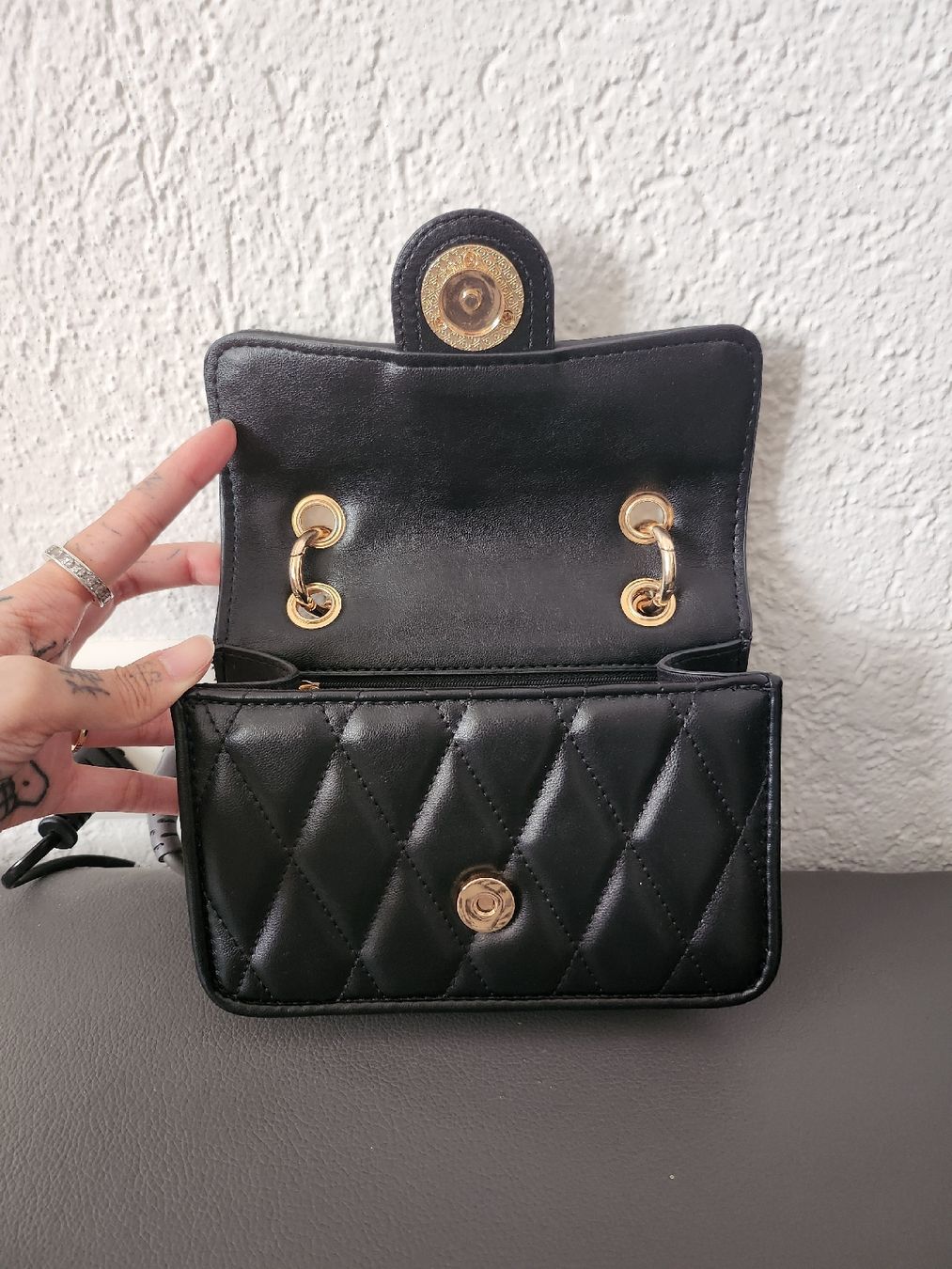 Aldo Borse da donna: ALDO Handtasche 'LOUBELLA' (black) – Nuovo (secondo la descrizione) da Rieden AG venduto da lemonlyn 2