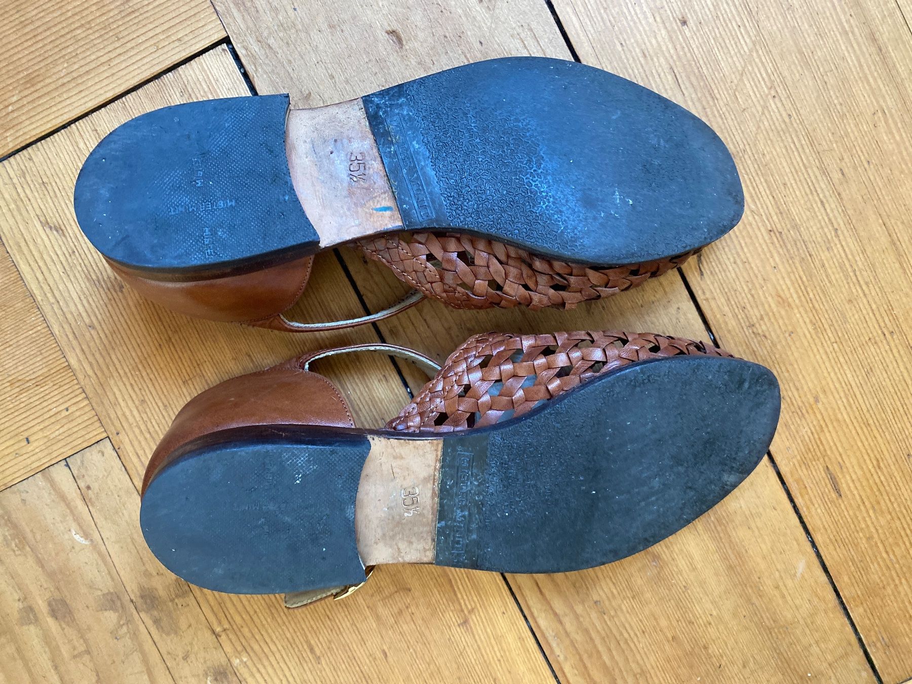 Bally Scarpe da donna: Bally Sandalen, Leder, Geflochtene gr.35 – Usato da Zürich venduto da ana_7wny 8