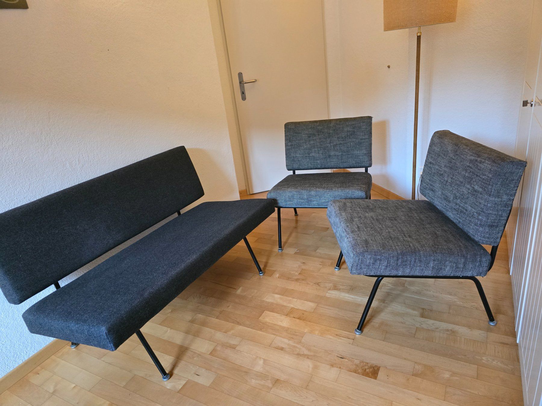 Knoll Panchine: Florence Knoll Sitzbank - Designklassiker – Usato da Neerach venduto da Pappilon 3