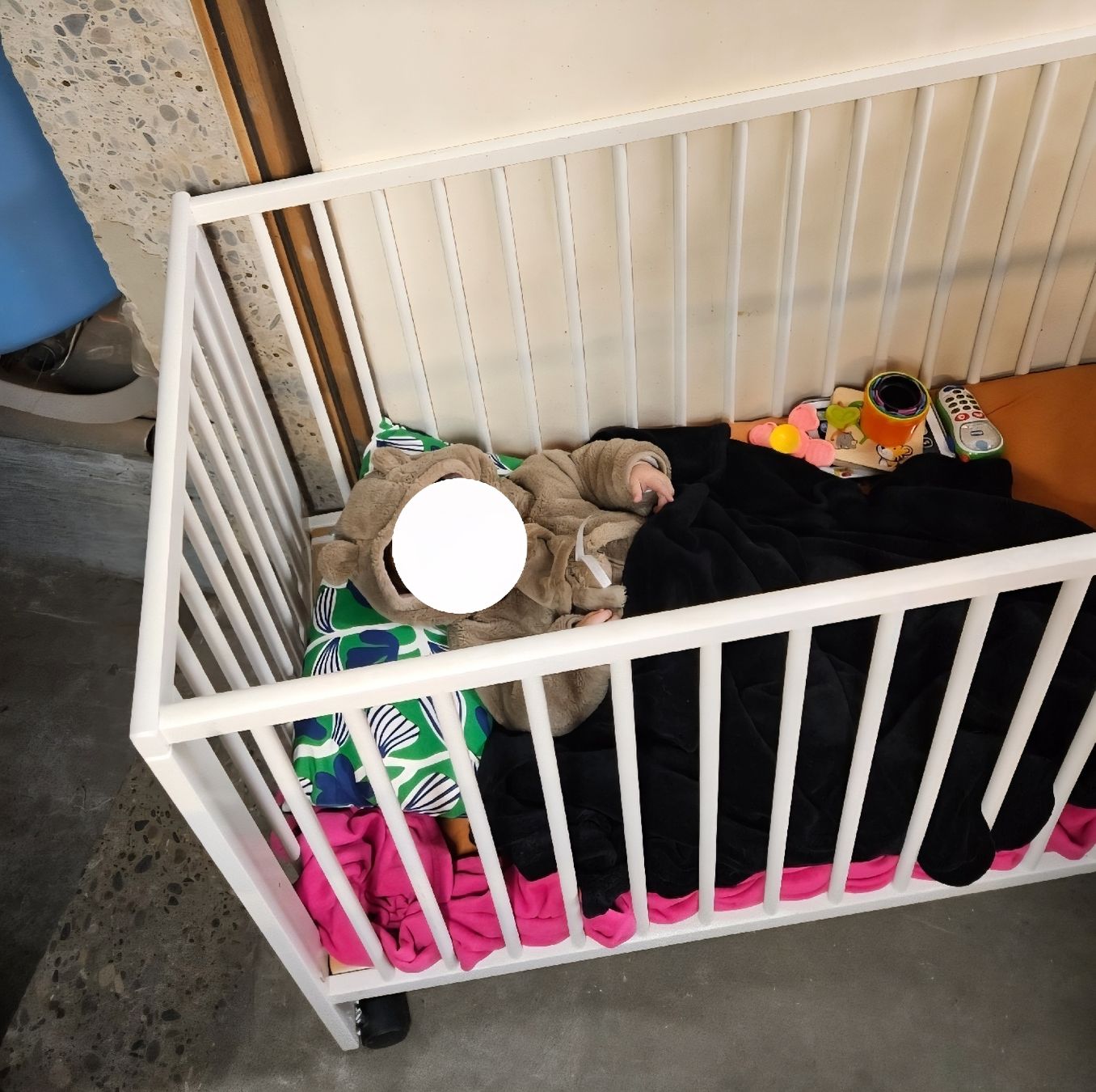 Letti: babybett 60x 120 mit räder – Usato da Bibern SO venduto da speikyta23