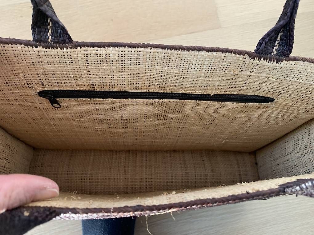Borse da donna: Handtasche aus Madagaskar – Usato da Wettingen venduto da Suzanne015 2