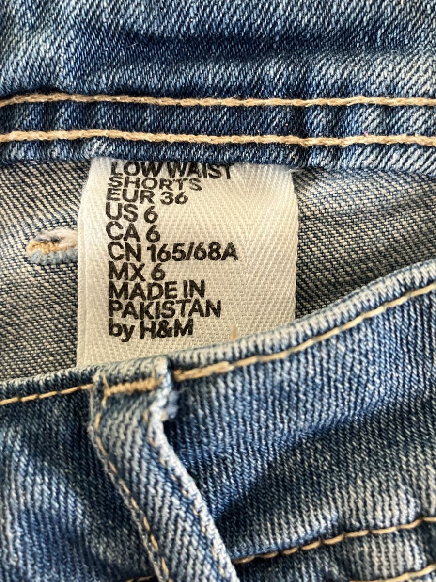 H&M Pantaloni: Short en jeans H&M – Usato da Epalinges venduto da Tosca20 1