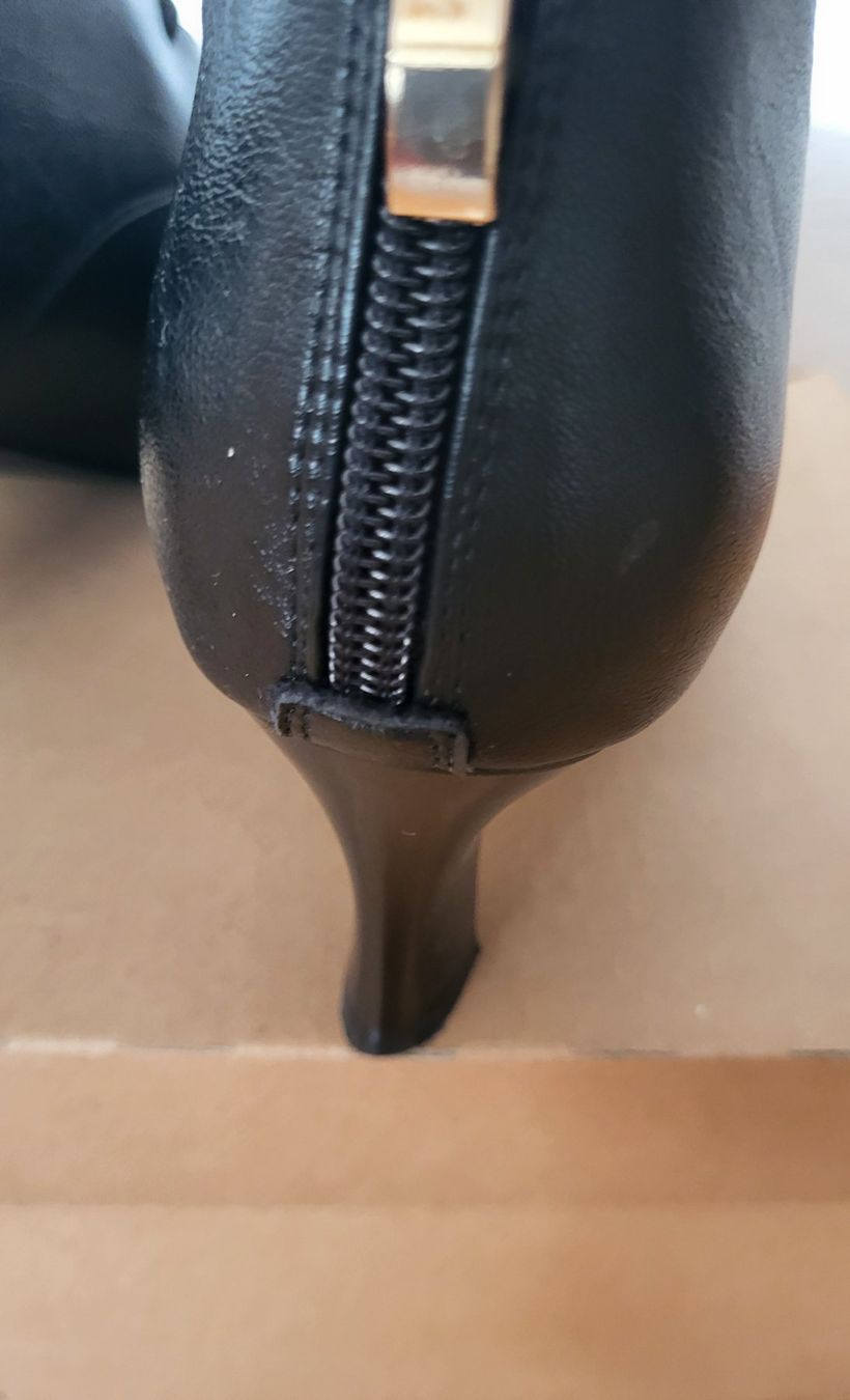 Scarpe da donna: Soulier noire – Nuovo (secondo la descrizione) da Fribourg venduto da VictoriaShop7 3