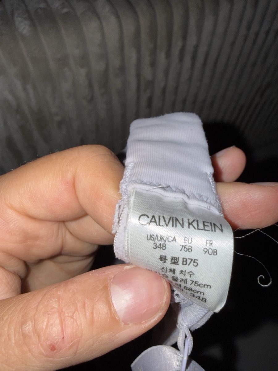 Calvin Klein Altra biancheria intima: BH Calvin Klein B75 – Usato da Muhen venduto da _arif_ 2