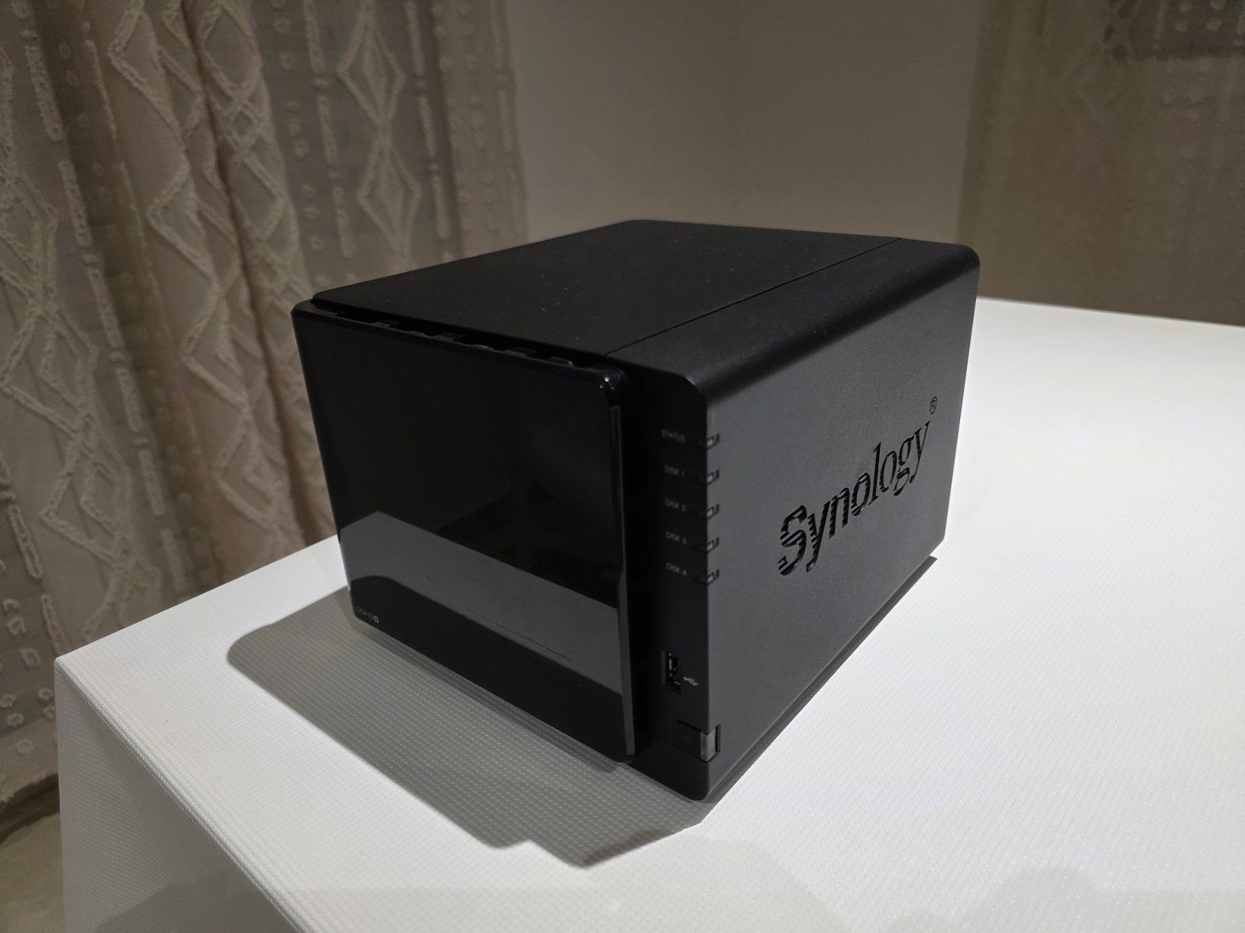 Synology Server: Synology DS415+ – Usato da Bulle venduto da dam1000