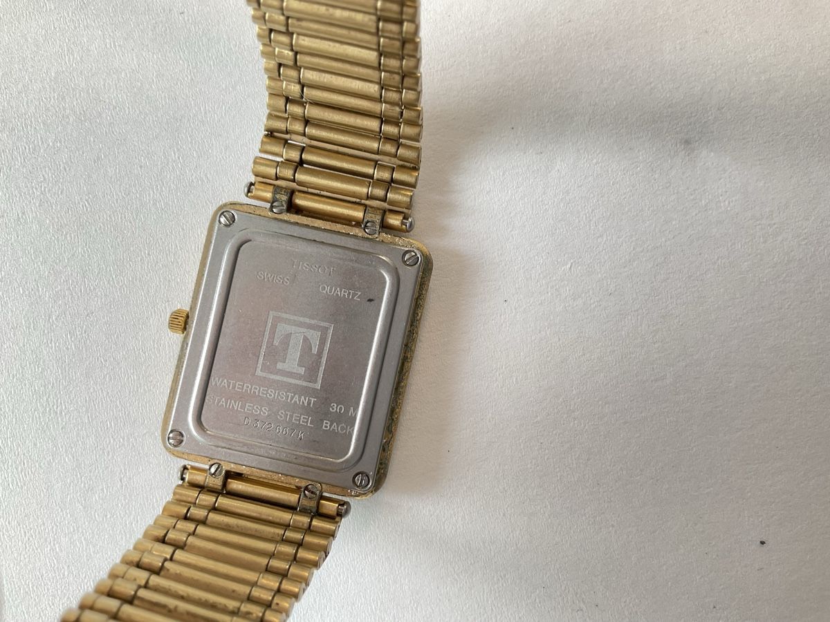 Tissot Orologi: Montre Tissot two timer vintage  – Usato da Malleray venduto da Robot12 4