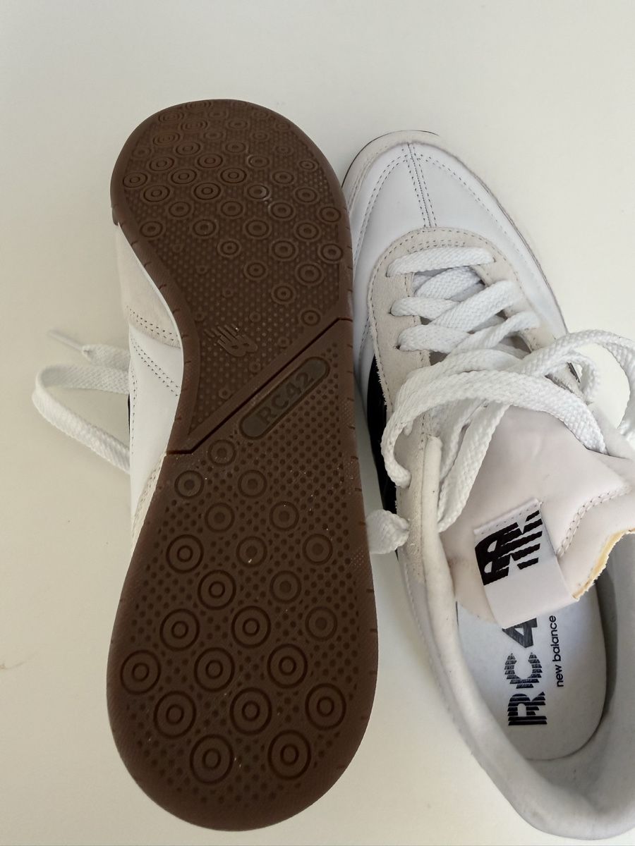 New Balance Scarpe da uomo: Sneaker New Balance RC42  – Nuovo (secondo la descrizione) da Luzern venduto da sydney01. 4