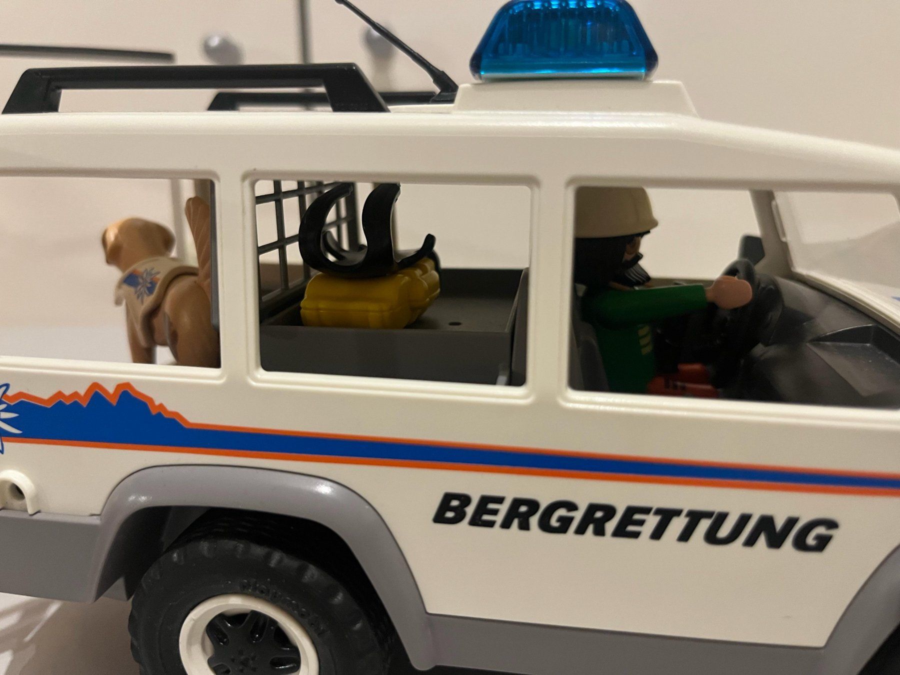 Playmobil Spielzeuge: PLAYMOBIL Bergrettung XXL – Gebraucht aus Uffikon von gabu06 2