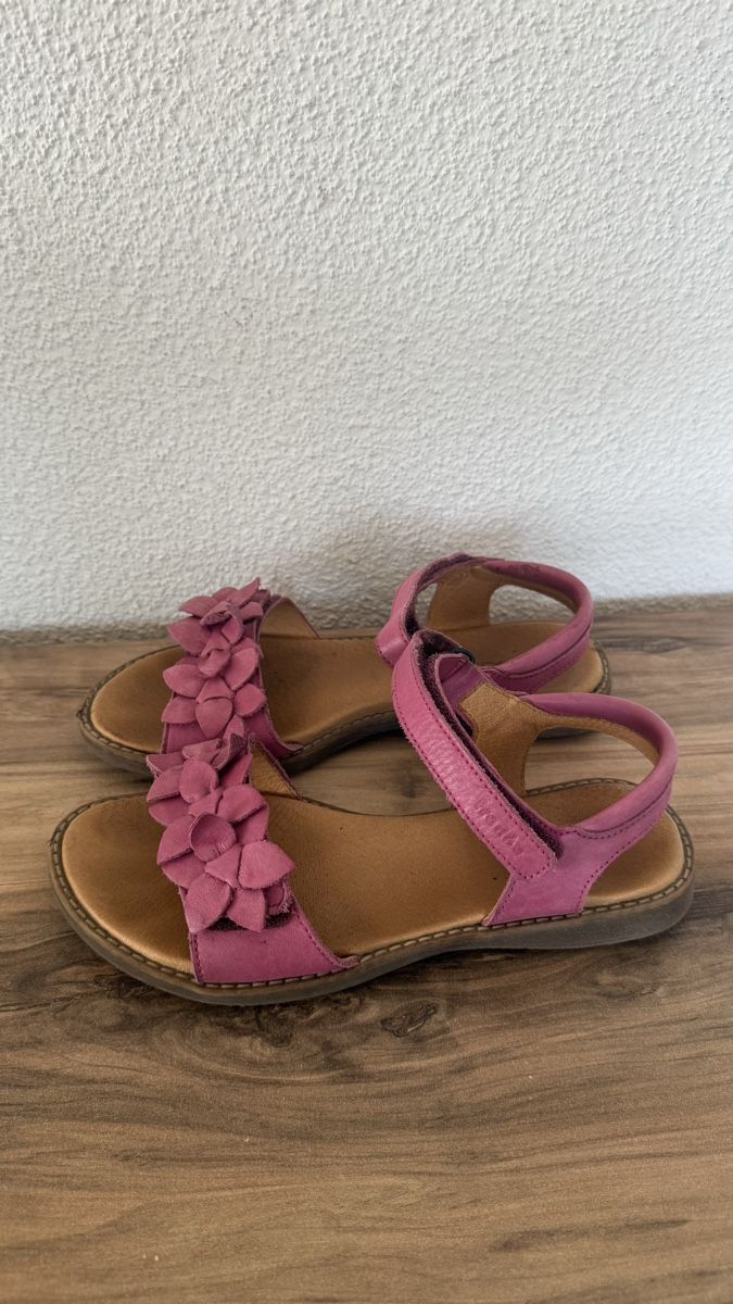 Froddo Schuhe für Mädchen: Froddo Sandalen gr.35  – Gebraucht aus Winterthur von -BeHappy24-