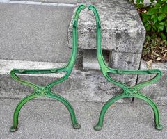 antike Gartenbank JUGENDSTIL Gusseisen - Füsse grün H 82.5cm