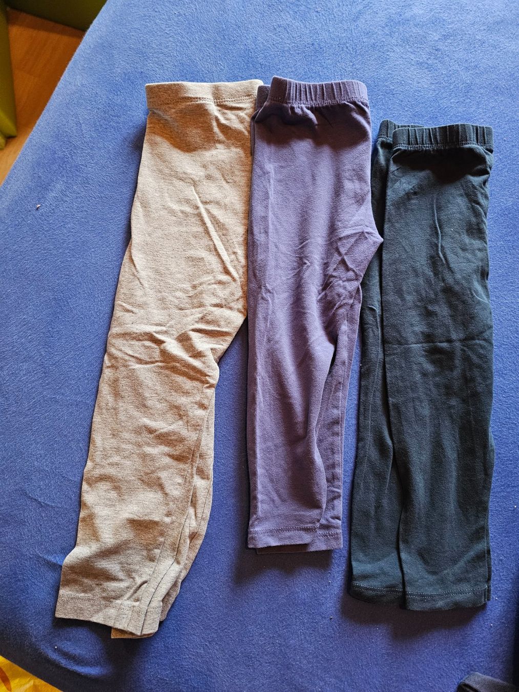 Lotti & Set di vestiti: Kleiderpaket Kinder 86/92 – Usato da Frauenkappelen venduto da Iceman 8