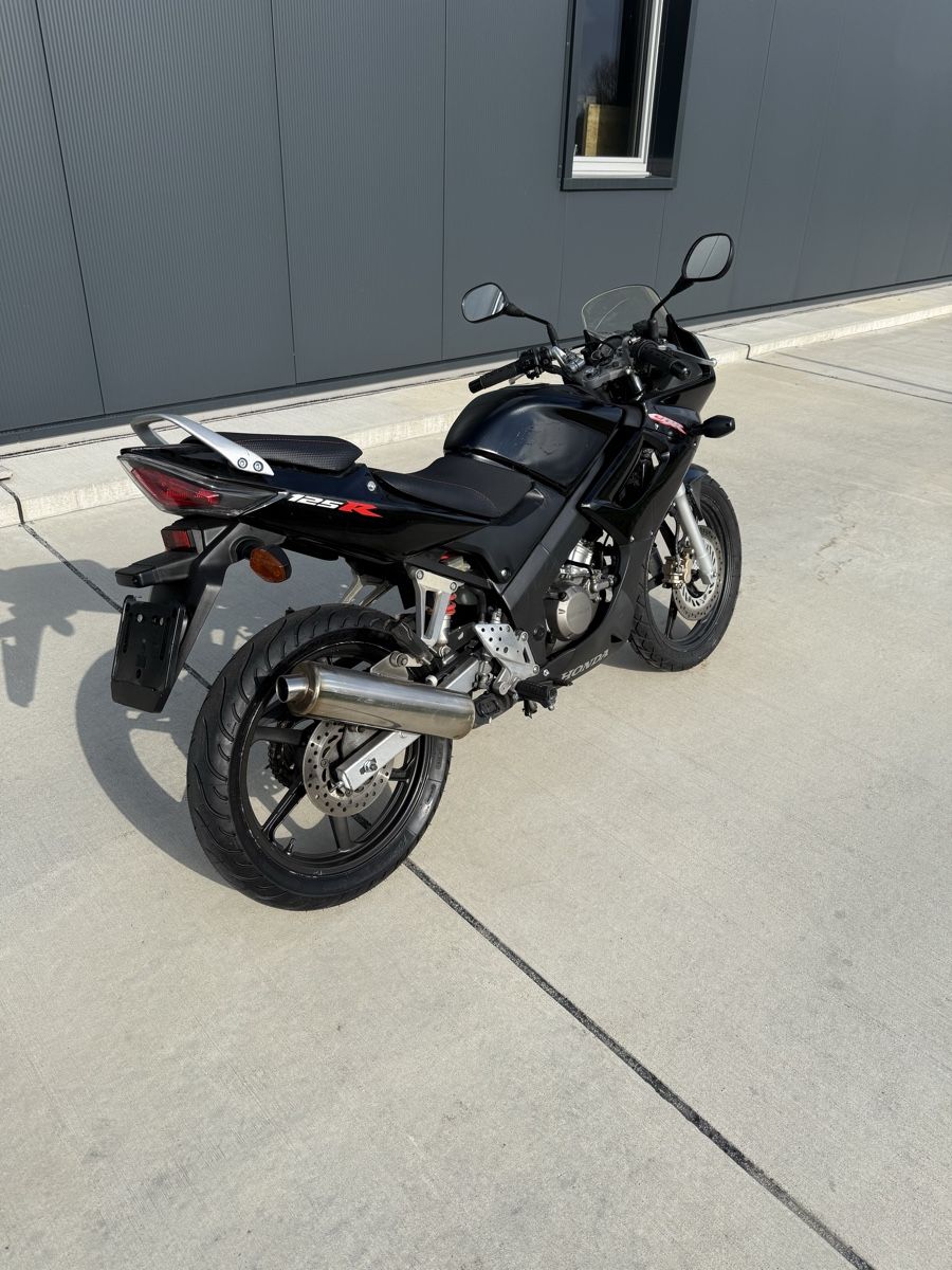 Honda Strada: Honda CBR 125R – Usato da Neuheim venduto da usz_8305a 1