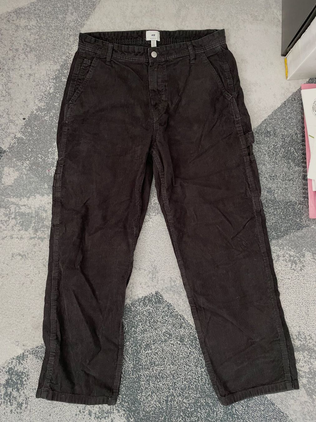 H&M Pantaloni: H&M - Relaxed Fit Pants – Usato da Chiasso venduto da Er_Mon