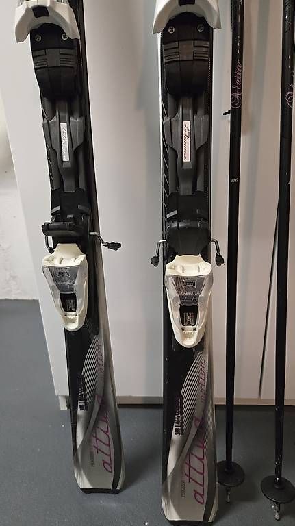 Völkl Skis: Völkl Ski mit Stöcken – D'occasion à Baden par knc00 2