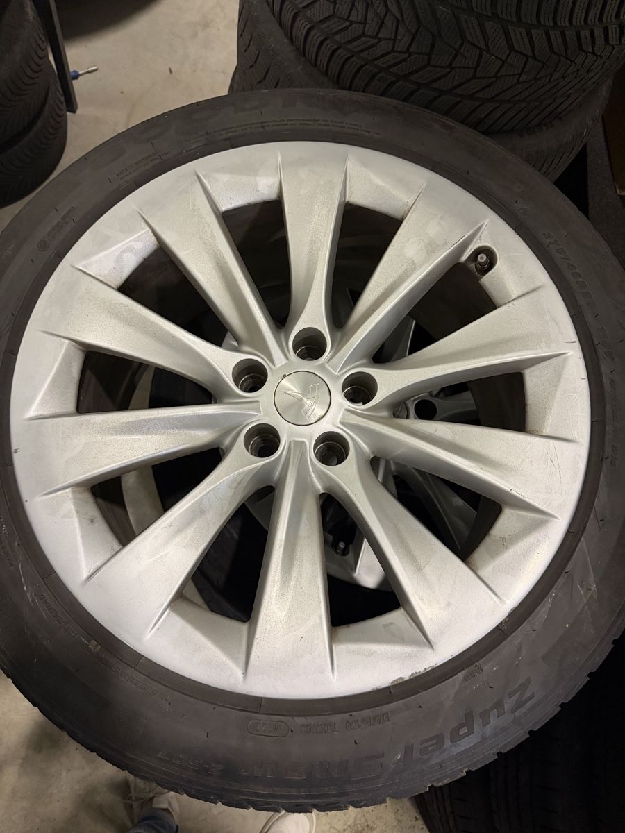 Tesla Cerchioni: 4 Jantes Tesla original 20 pouces – Usato da Courtemaîche venduto da jco_yj7n 2