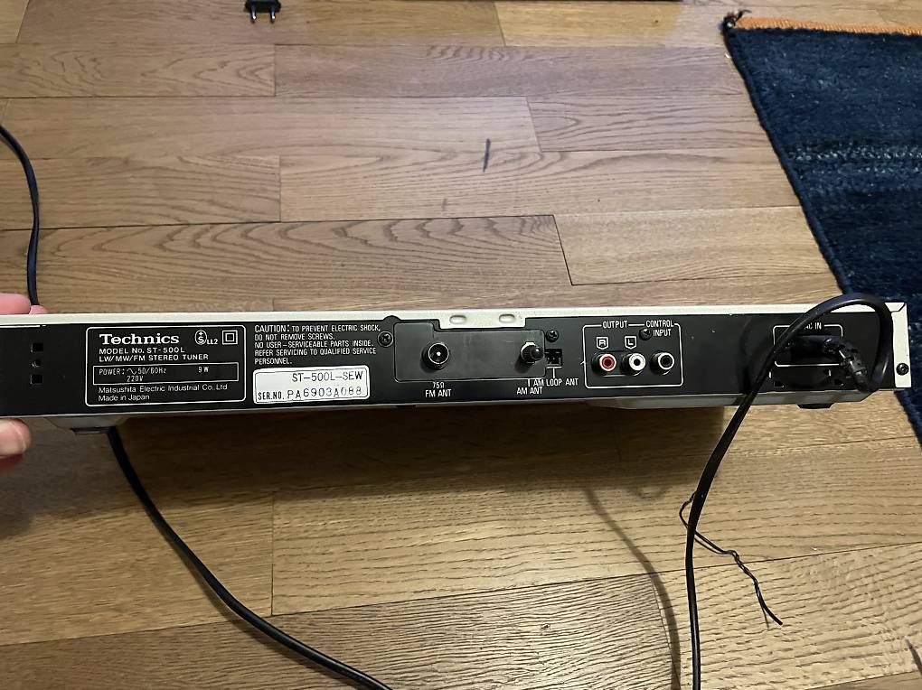 Technics Verstärker: Technics St-500L Stereo Tuner Vintage – Gebraucht aus Zürich von bel_89dp 2