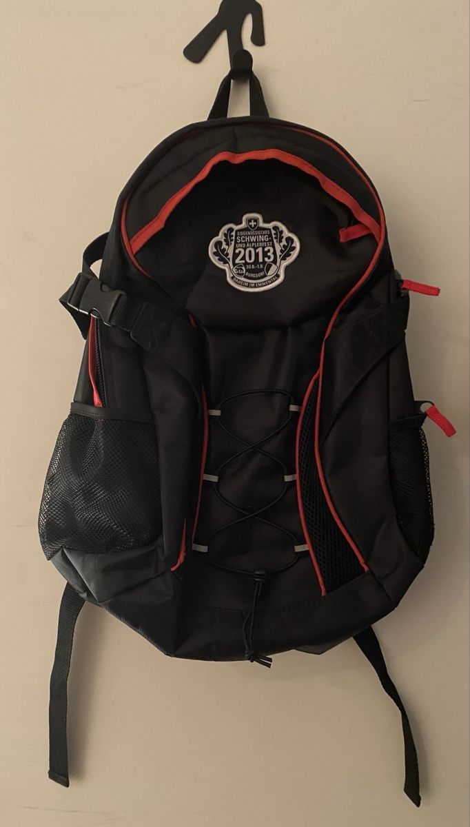 Zaini: Schwingrucksack Schwarz/Rot 2013 – Nuovo (secondo la descrizione) da Allschwil venduto da Deal_Tiger99
