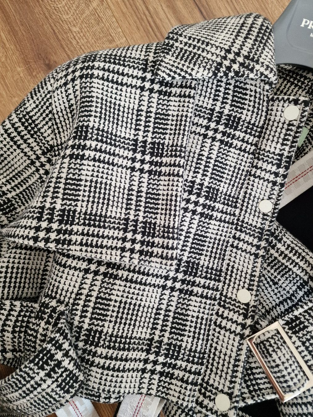 Off-White Giacche: Trench/blazer Off-White – Nuovo (secondo la descrizione) da Yverdon-les-Bains venduto da Scmps 6