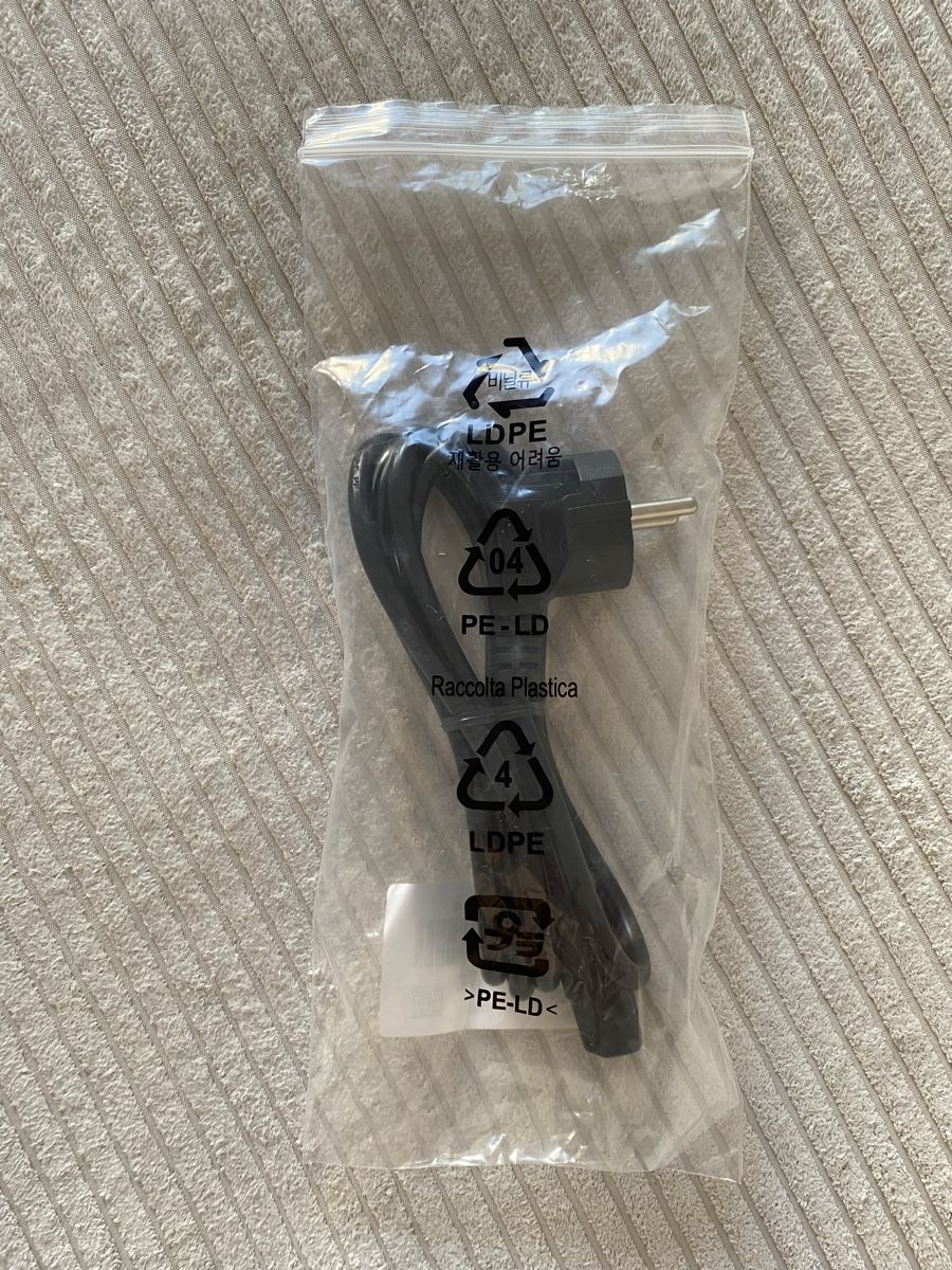 Cavi: Gerätekabel Netzkabel Stromkabel Deutscher Stecker – Nuovo e nell'imballaggio originale da Langenthal venduto da vik_v5ml 1