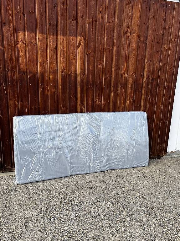 Matratzen: Matelas IKEA – Gebraucht aus Villars-Bozon von Anonio