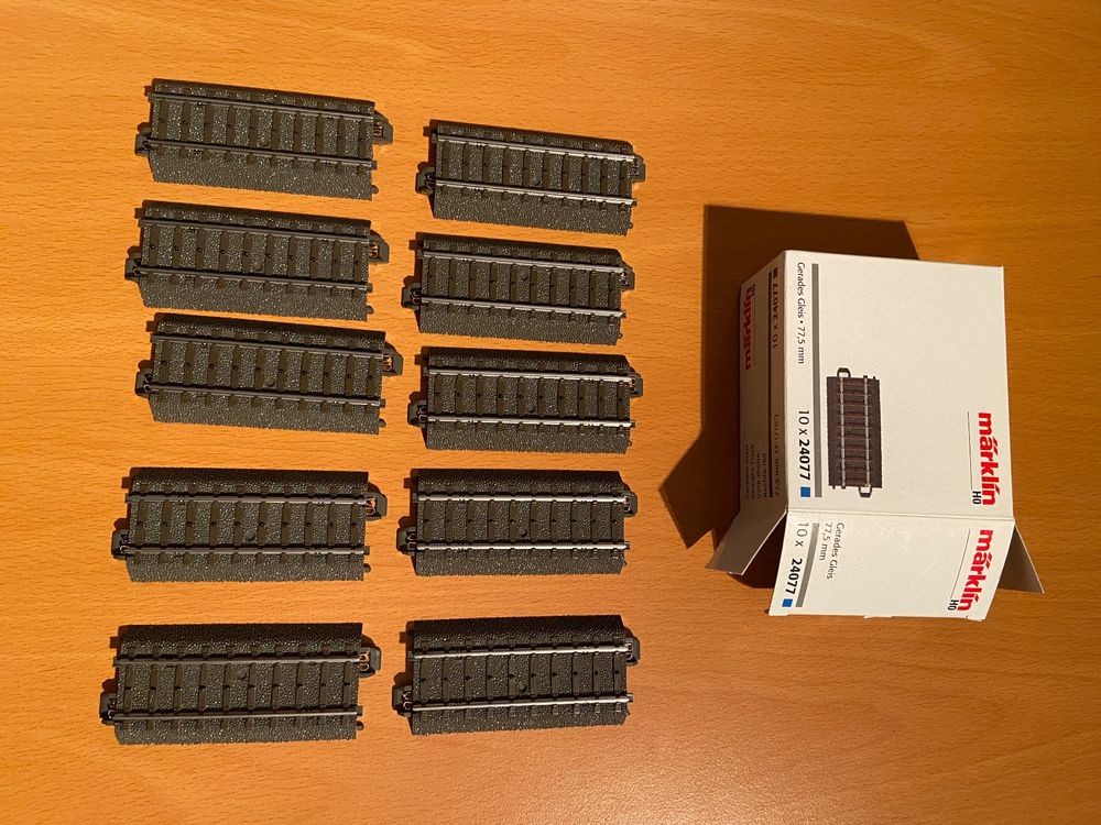 MARKLIN 24077 RECHTE C RAILS H0
