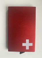 Kreditkarten Etui rot mit Schweizer Kreuz
