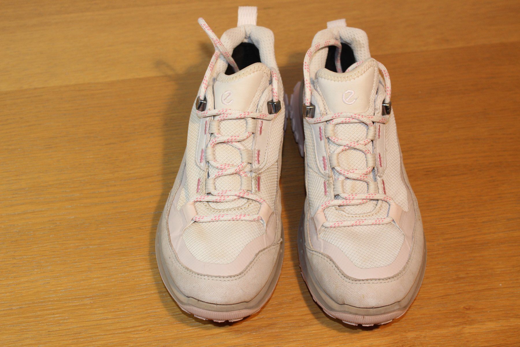 Scarpe per ragazze: Ecco Sneakers, Gr. 35 – Usato da Basel venduto da Mila_Graf 7