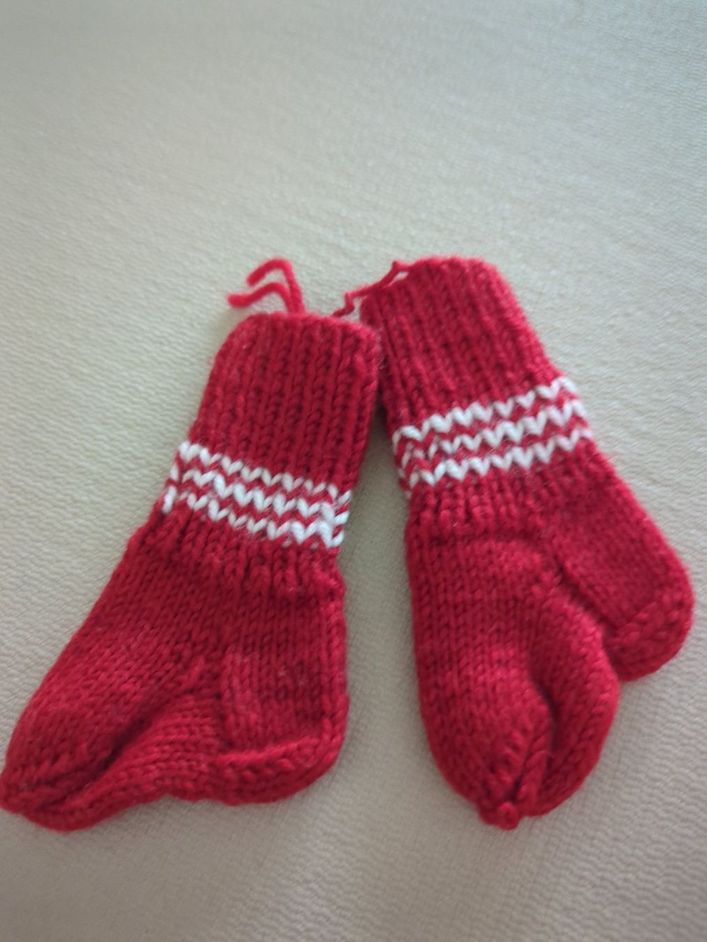Socken für Kinder: selbstgestrickte Socken/NEU – Neu und originalverpackt aus Zug von vik_8fdf 1