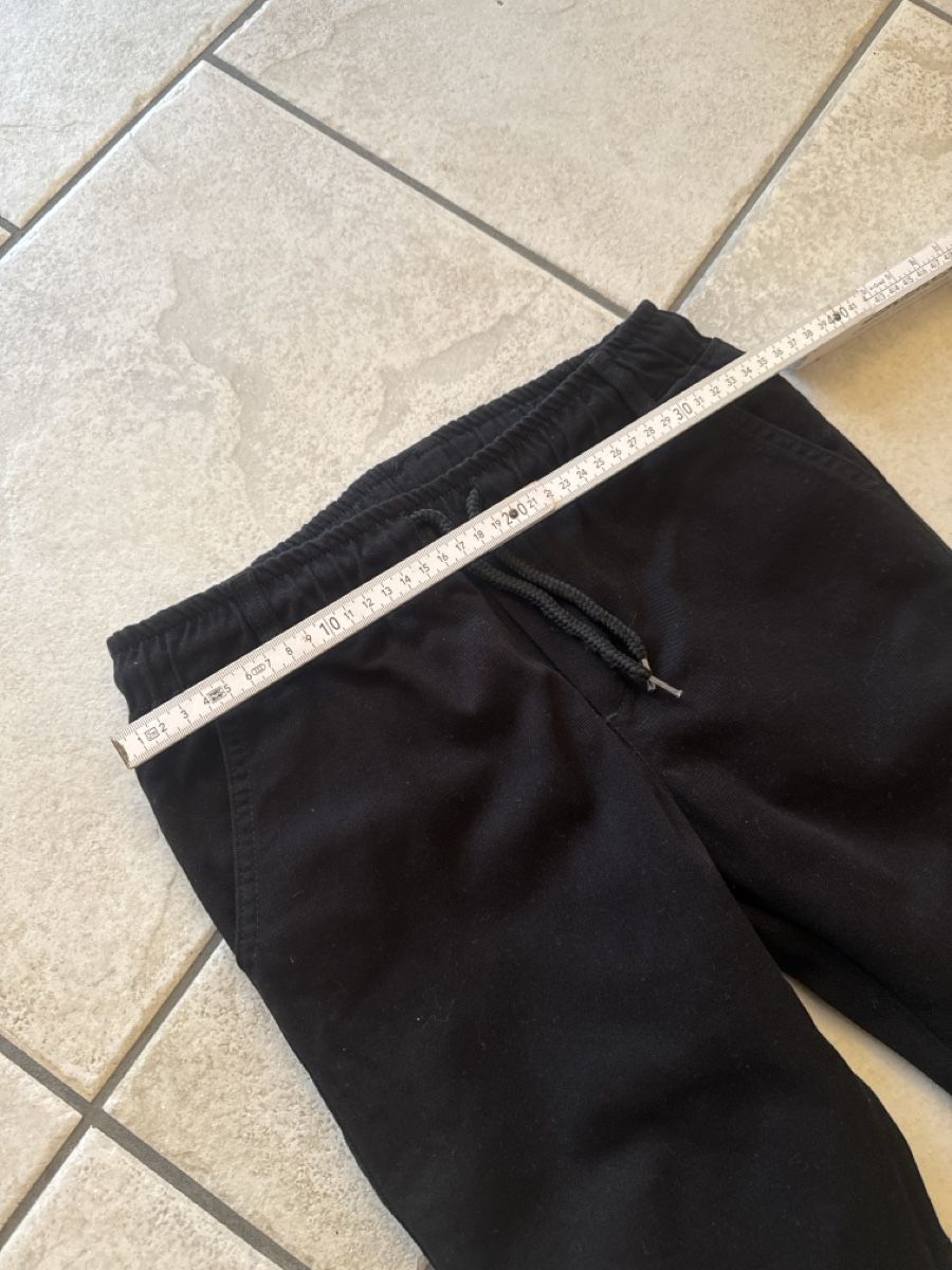 Pantaloni: Hose Gr.ca.10-12 J. – Usato da Waltenschwil venduto da lina-04 2