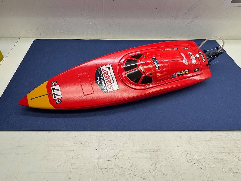 Modellismo RC: RC Speedboat JOYSWAY Bullet Deep Vee – Nuovo (secondo la descrizione) da Wallisellen venduto da WB8304
