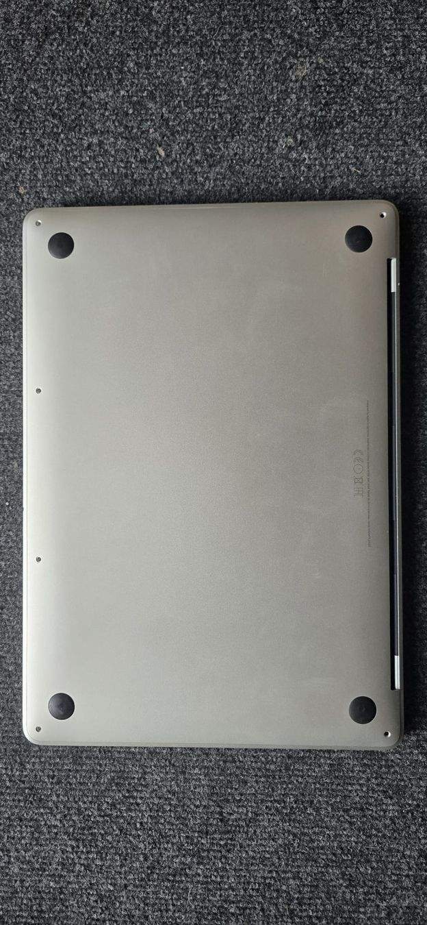 Apple Portables: Apple MacBook Pro Defekt  – Défectueux à Mägenwil par Sleidina 4
