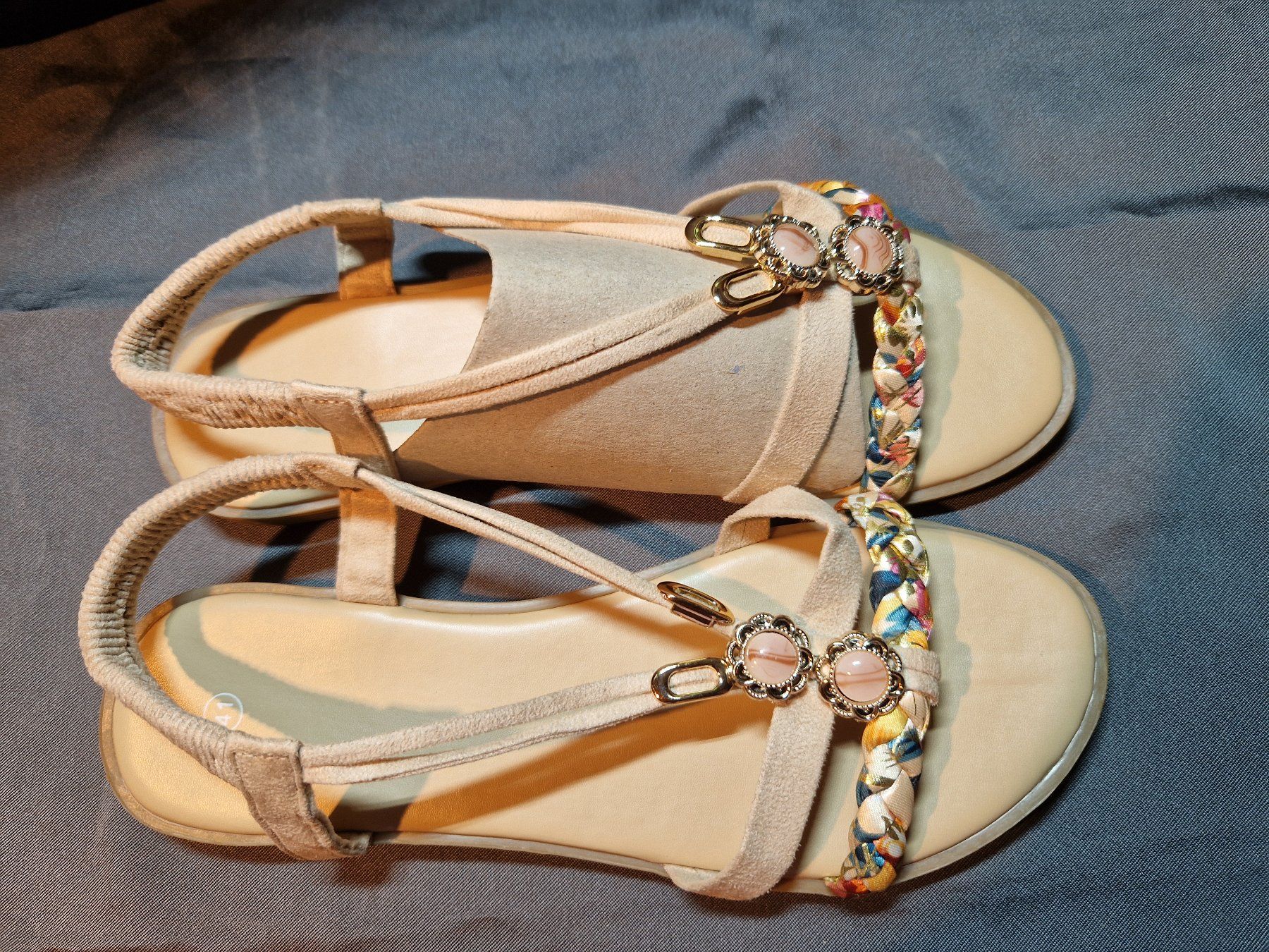 Scarpe da donna: Sandale mit Steinen – Nuovo (secondo la descrizione) da Niederbipp venduto da Trude04