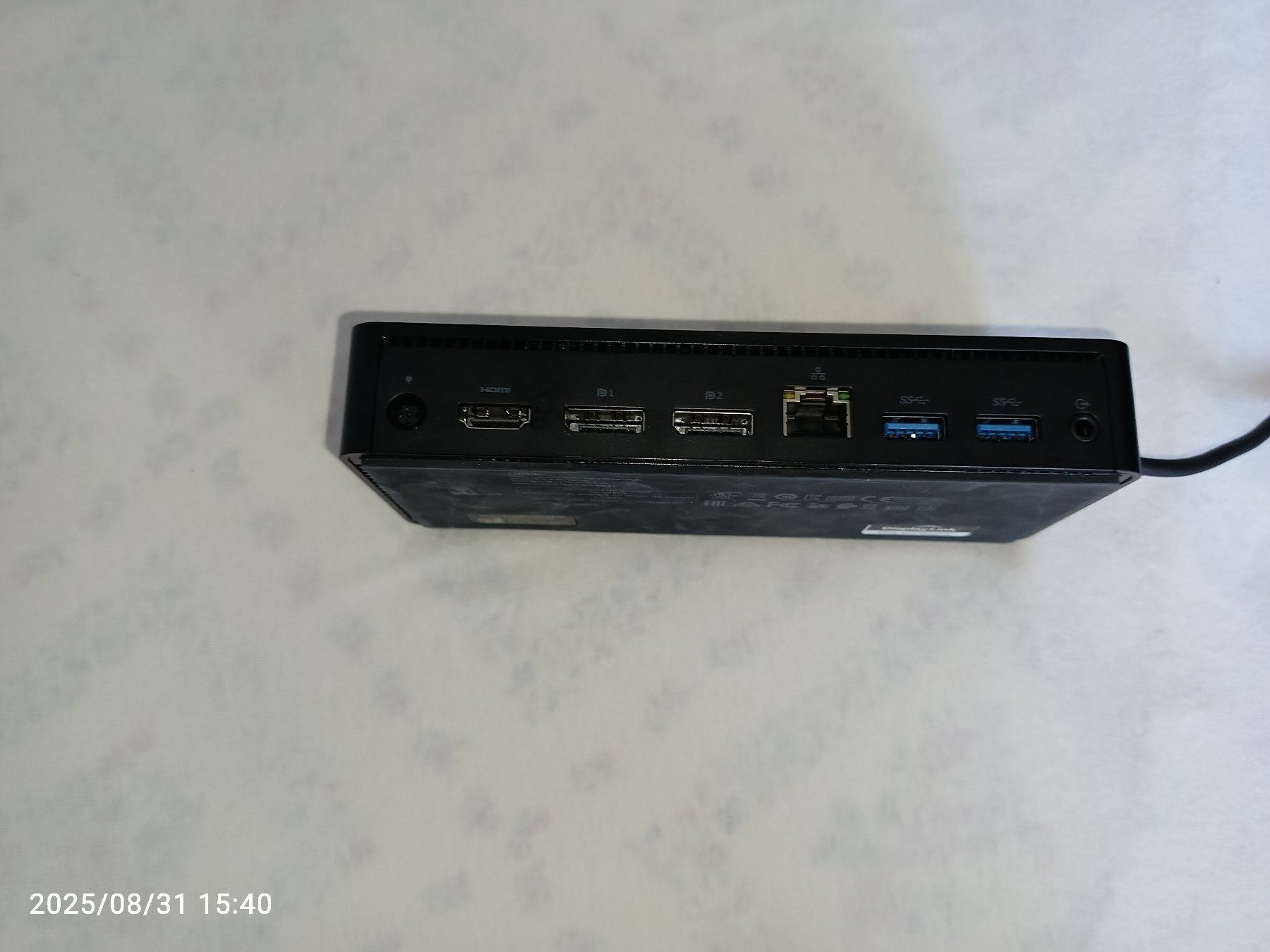 Dell Docking station: Dell D6000 Universal Docking Station – Usato da Zürich venduto da tac_58l2 3