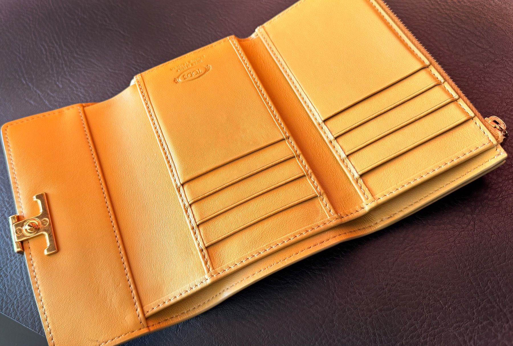 Tod'S Portamonete: Tod’s Portemonnaie – Usato da Zürich venduto da gregart 6