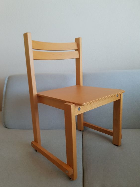 70er Jahre " Ikea " Kinderstuhl aus Holz Kaufen auf Ricardo