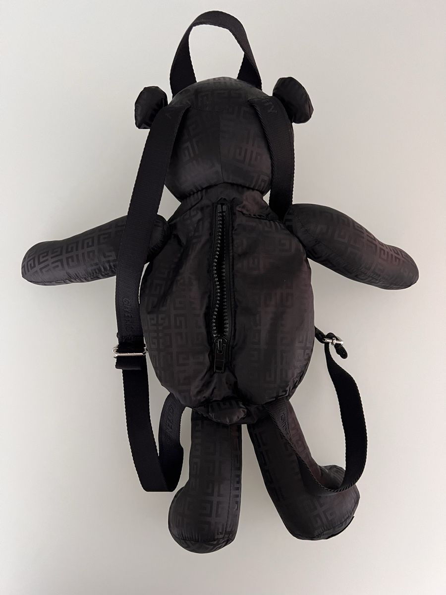 Givenchy Zaini: Givenchy Bär Rucksack-Schwarz-Neuwertig – Usato da Jona venduto da Ancci 2