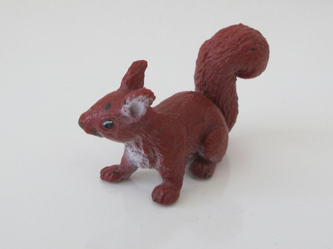 Schleich Figurines: Schleich 14211 Eichhörnchen, alt – D'occasion à Vilters par hedi00 1