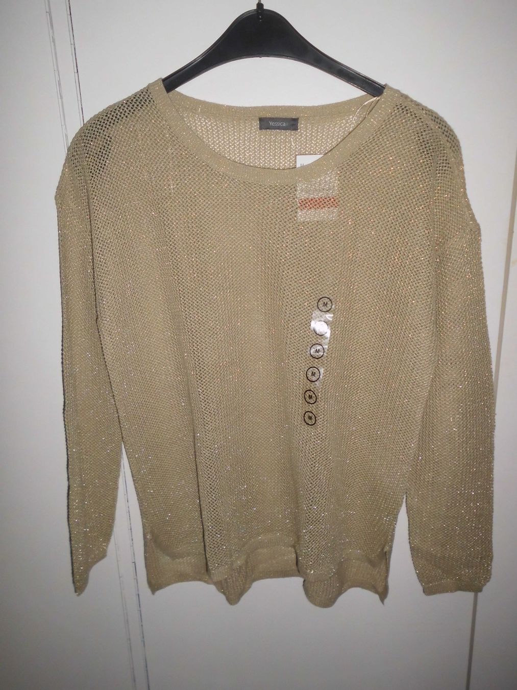 Pulls & Sweat-shirts: Pull léger doré T. M – Neuf (Voir description) à Marin-Epagnier par Madja