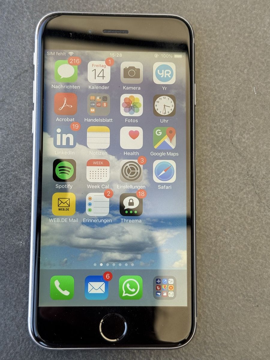 Apple Telefoni cellulari / Smartphones: 2x Apple iPhone 6, 64 GB, Space Grau 100% Akku – Usato da Kloten venduto da RonjaTonga 1