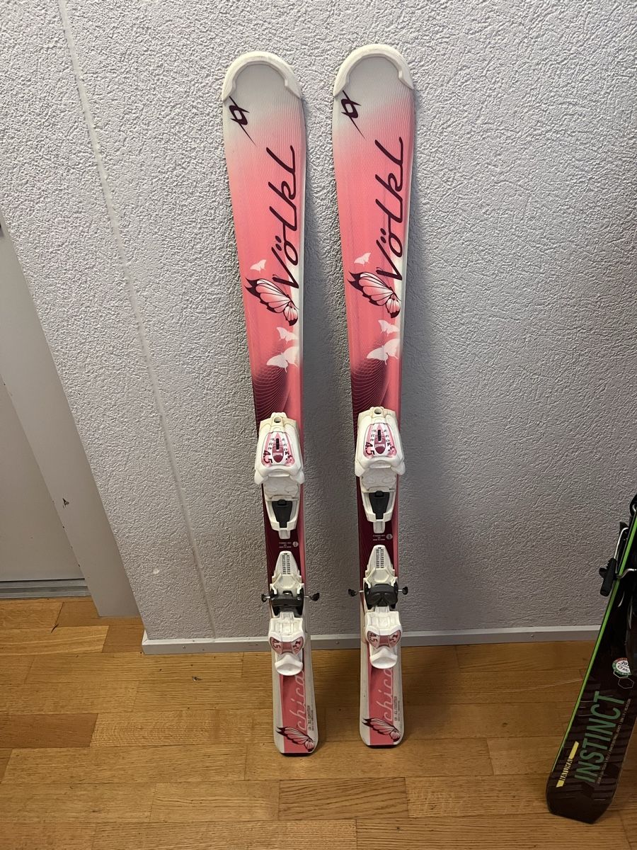 Völkl Skis: Damen Ski Völkl Chiara mit Bindung Marker – Gebraucht aus Wädenswil von s.szpei