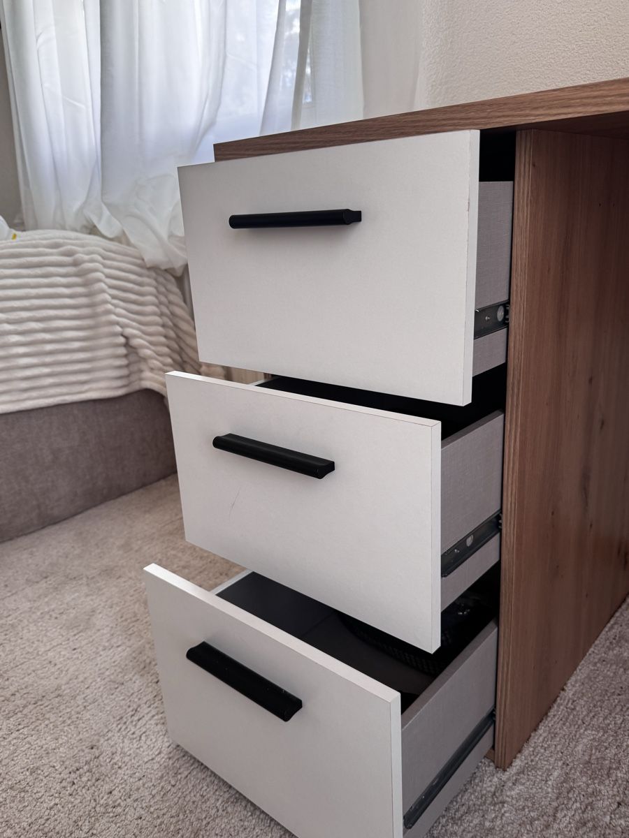 Conforama Scrivanie: Desk / Schreibtisch – Usato da Bern venduto da ilj_8ckn 3