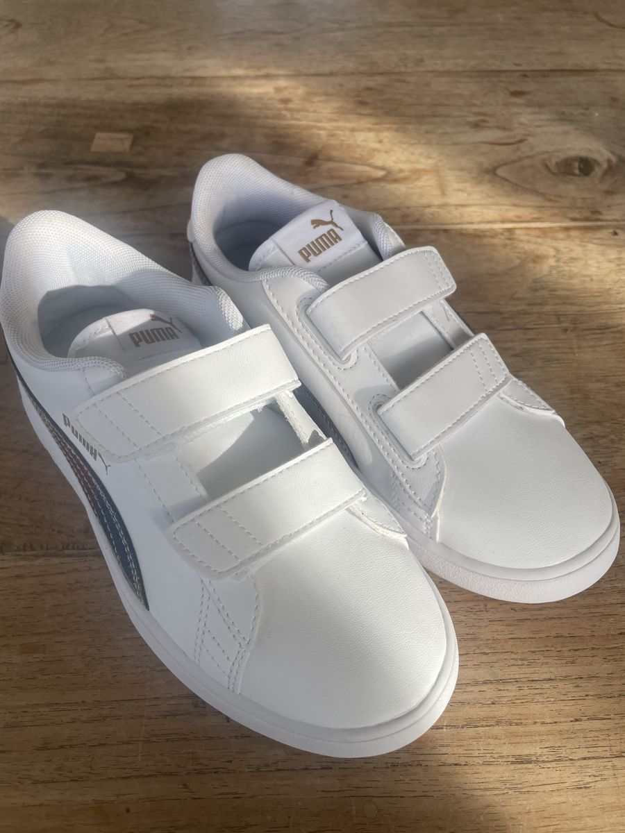 Puma Scarpe per ragazze: Puma Sneaker – Usato da Heiligenschwendi venduto da Mike73