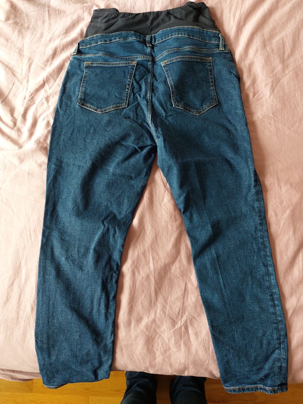 H&M Jeans: Jean de grossesse H&M Mama Taille L – Usato da Ostermundigen venduto da jul_7t8v 2