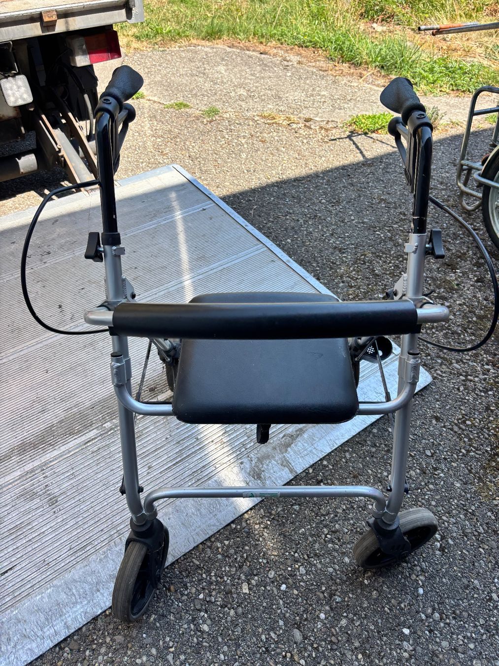 Gehhilfen: Rollator – Gebraucht aus Pfyn von Allround-Stephan 1