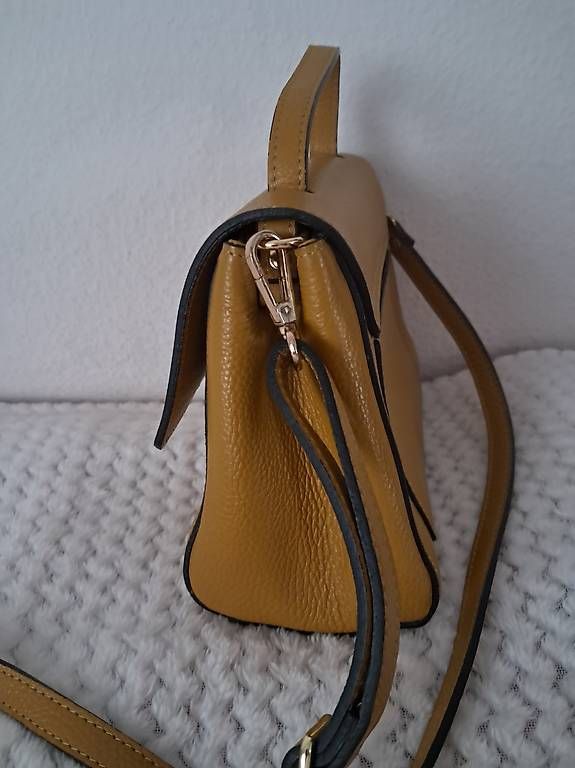 Taschen für Damen: Ledertasche  – Gebraucht aus Basel von len_t965 1