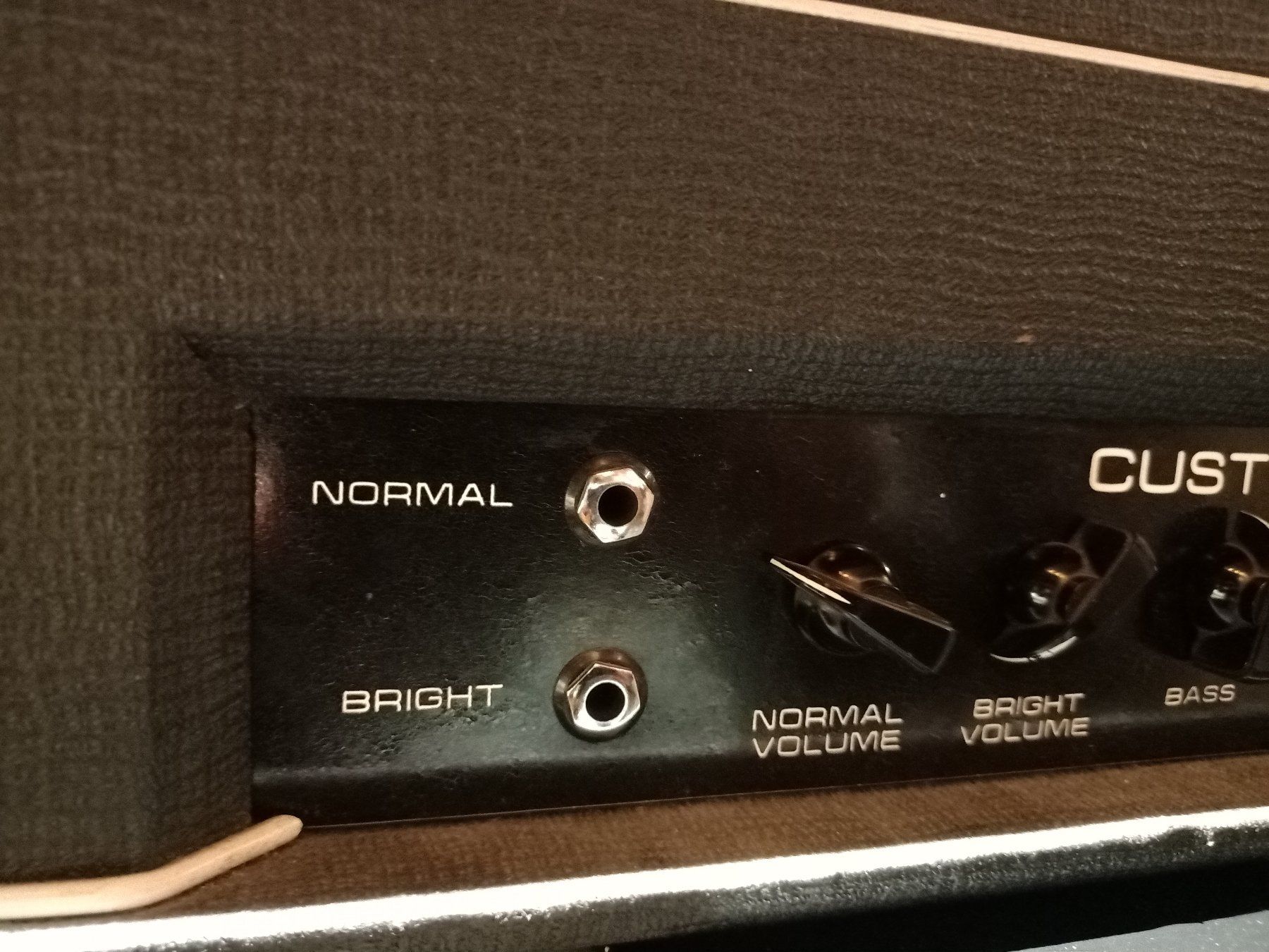 Hiwatt Amplificatori: Hiwatt custom 100 - Vintage 1978 – Usato da Chêne-Bourg venduto da sonotor 2
